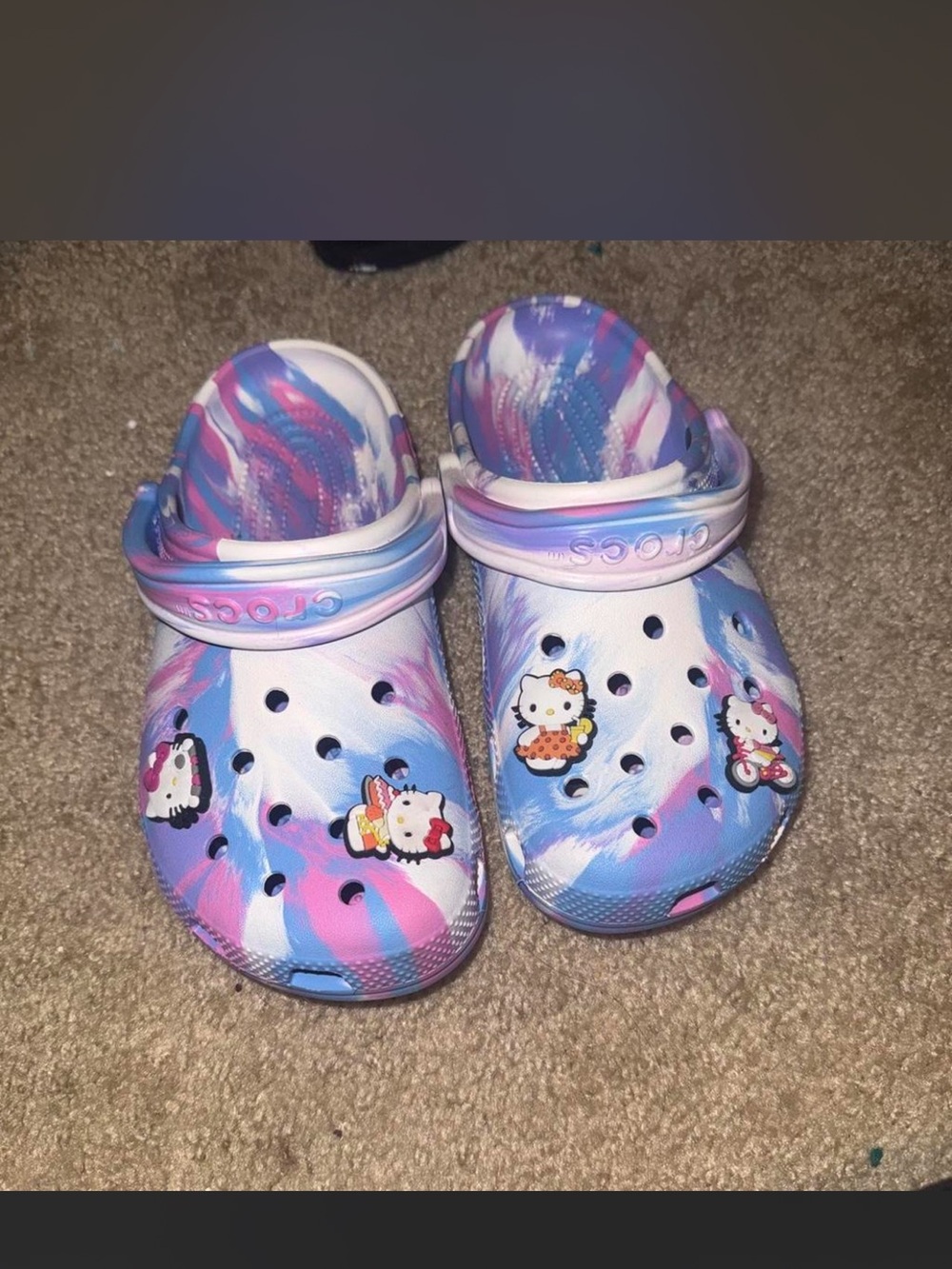 Kids' Crocs-style Tie-Dye Clogs with Hello Kitty Charms - Pink Blue Purple